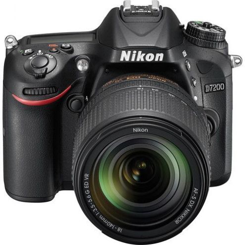 Nikon D7200 DSLR Camera with 18-140mm Lens