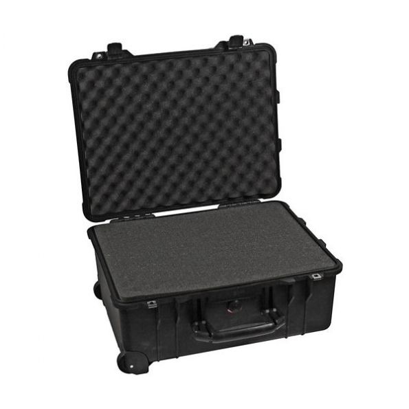 Pelican 1560 Case with Foam (Black)