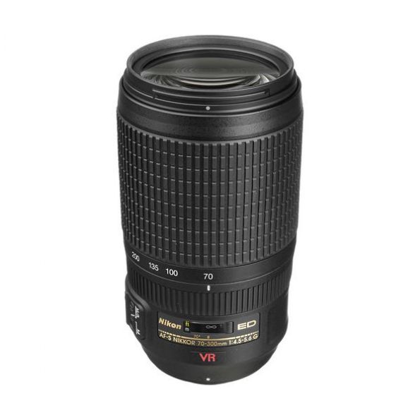 Nikon 70-300mm f/4.5-5.6G AF-S VR Zoom Nikkor IF-ED Telephoto Zoom Lens Retail Kit
