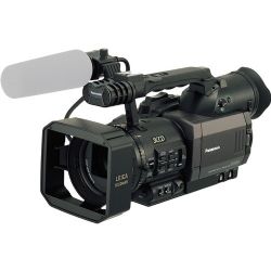 Panasonic AG-DVX100B 3-CCD MiniDV Proline Camcorder